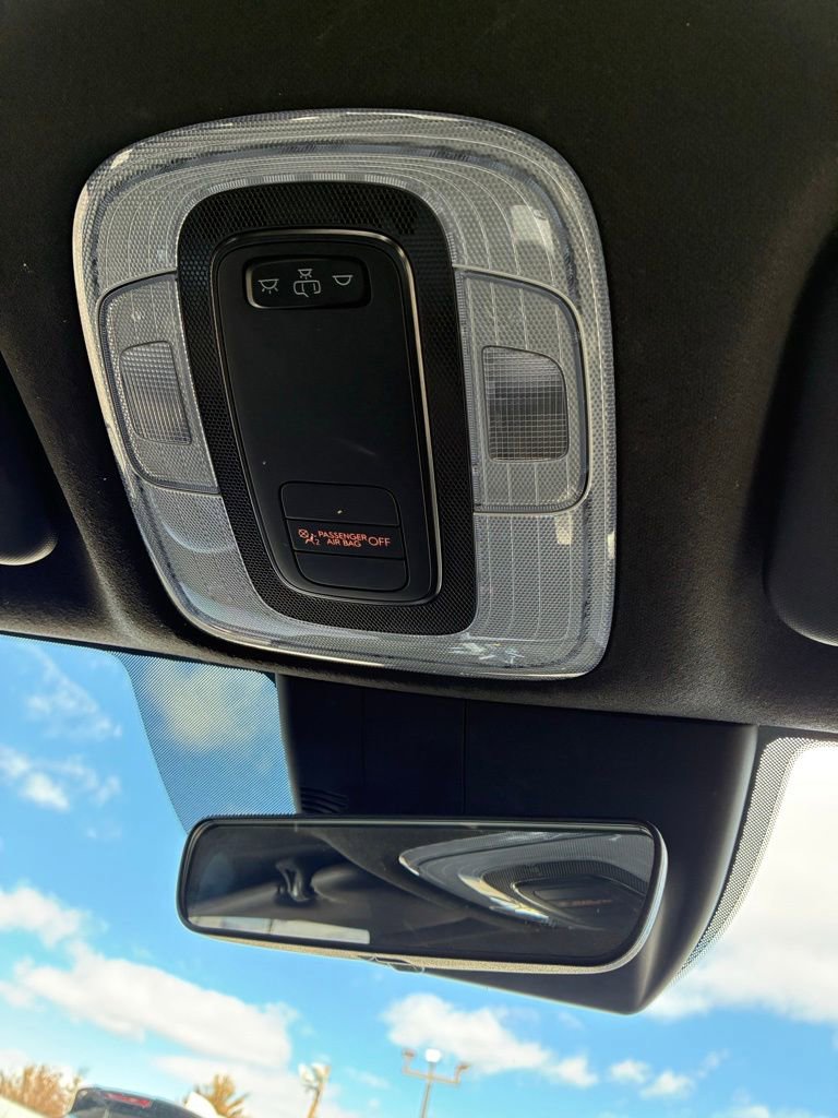 Used 2025 Hyundai Elantra Sport image 29