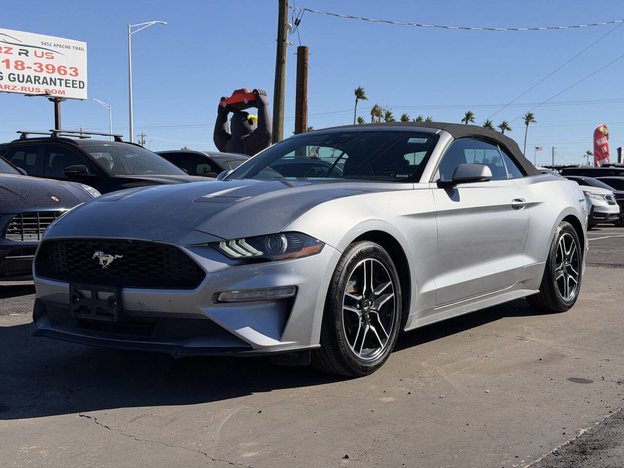 Used 2023 Ford Mustang Premium image 2