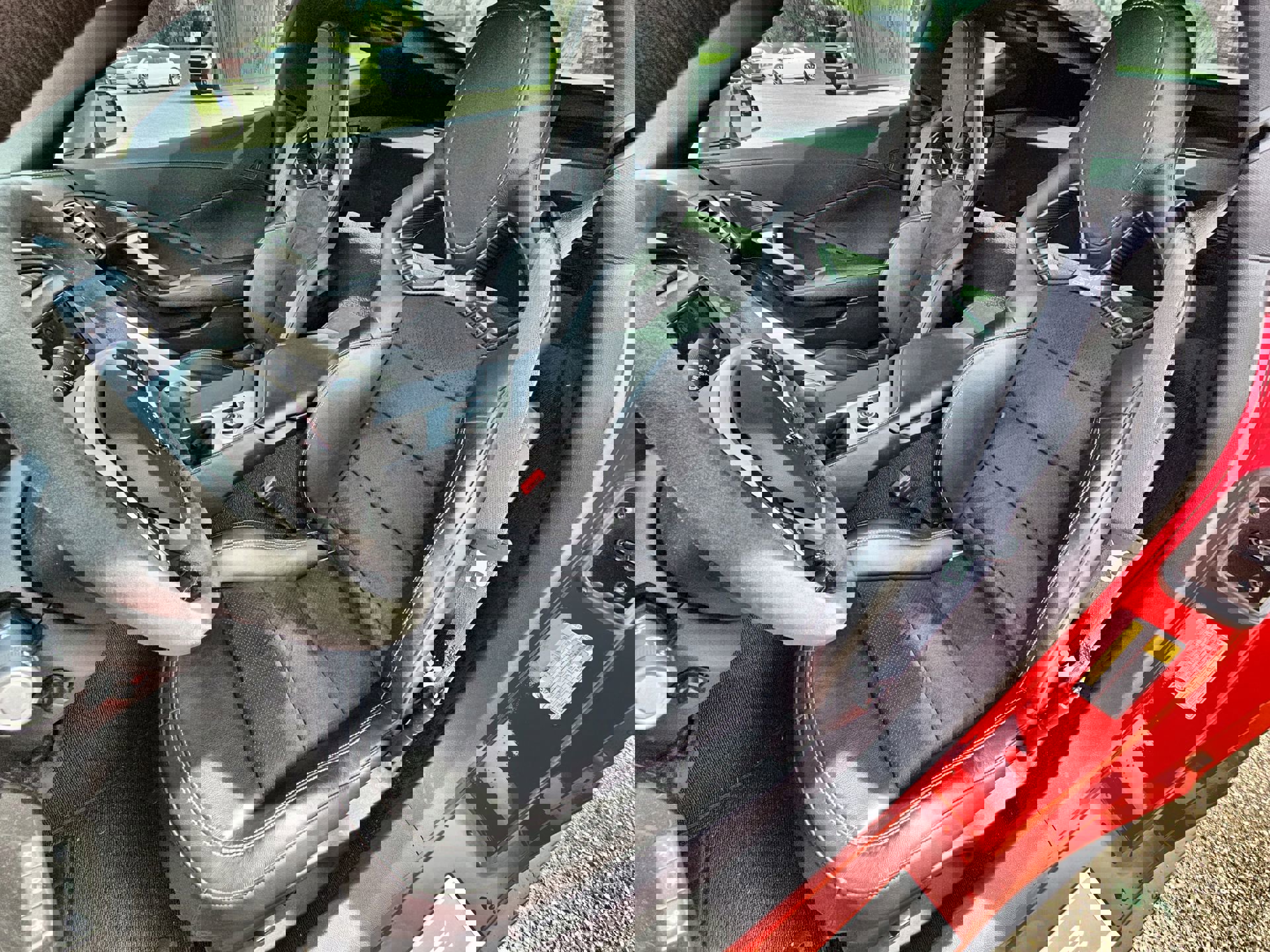 Used 2015 Chevrolet Corvette Stingray Z51 w/ 2LT Preferred Equipment Group image 11