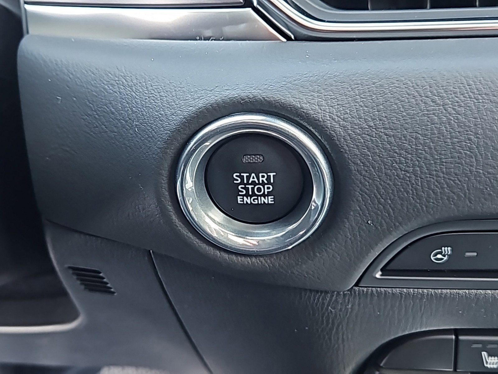 New 2025 MAZDA CX-5 AWD 2.5 S w/ Premium Plus Pkg image 11