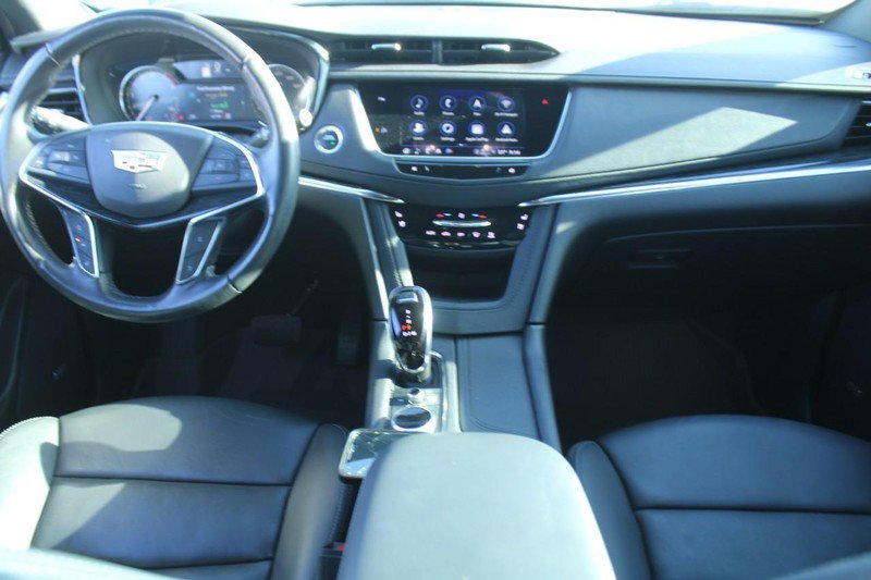 Used 2022 Cadillac XT5 Premium Luxury w/ LPO, Floor Liner Package image 13