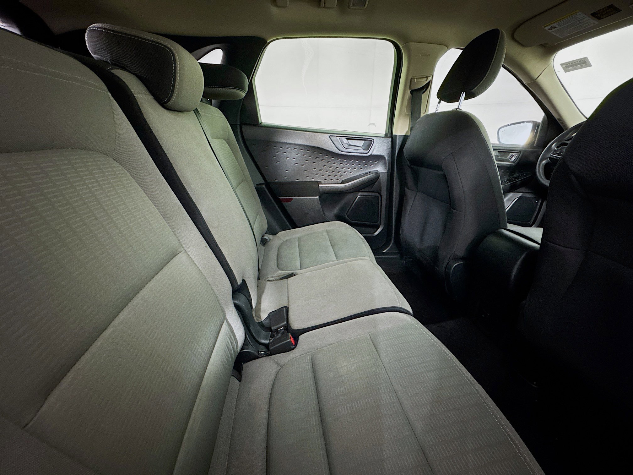 Used 2020 Ford Escape S image 25