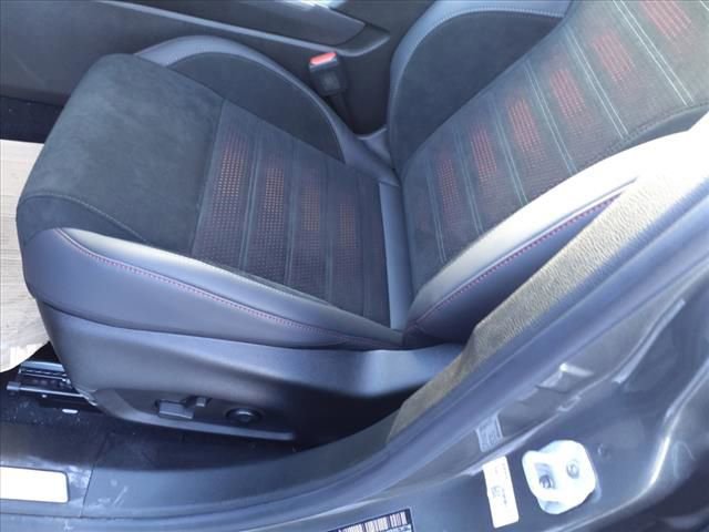 New 2024 Dodge Hornet R/T Plus w/ Track Pack image 18