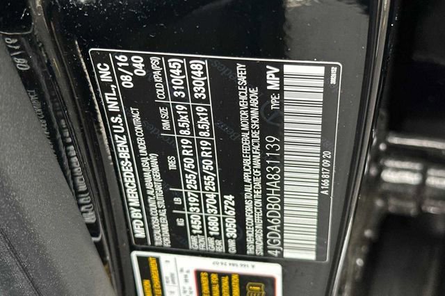 Used 2017 Mercedes-Benz GLE 550e GLE 550e 4D Sport Utility 4MAT image 25