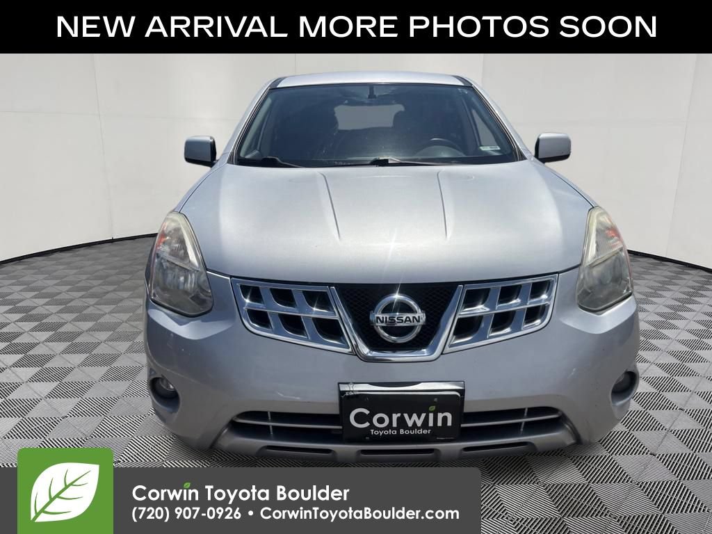 Used 2013 Nissan Rogue S w/ Special Edition Pkg AWD/4WD image 2