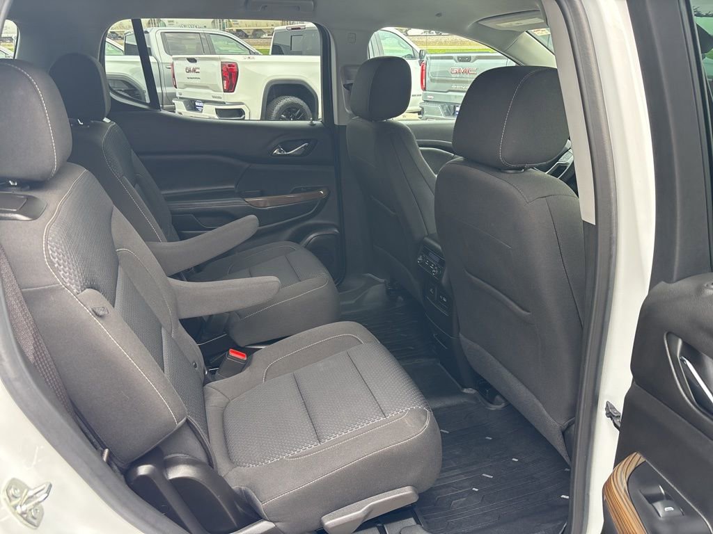 Used 2023 GMC Acadia SLE w/ Driver Convenience Package image 23