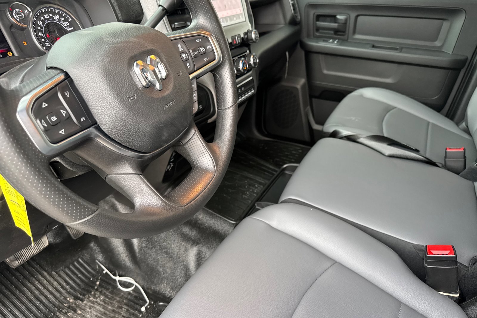 New 2026 RAM 3500 Tradesman w/ Chrome Appearance Group image 9