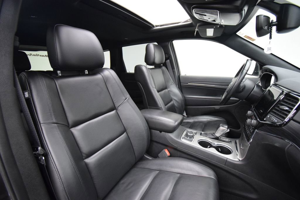 Used 2021 Jeep Grand Cherokee Limited AWD/4WD image 20