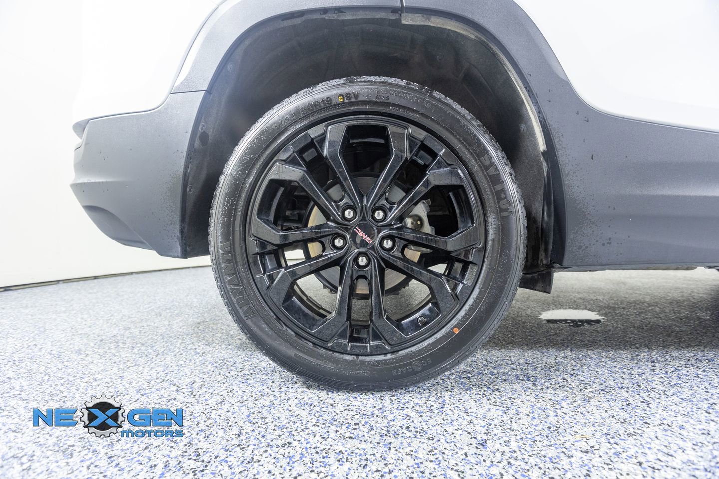 Used 2022 GMC Terrain SLE w/ Driver Convenience Package image 44