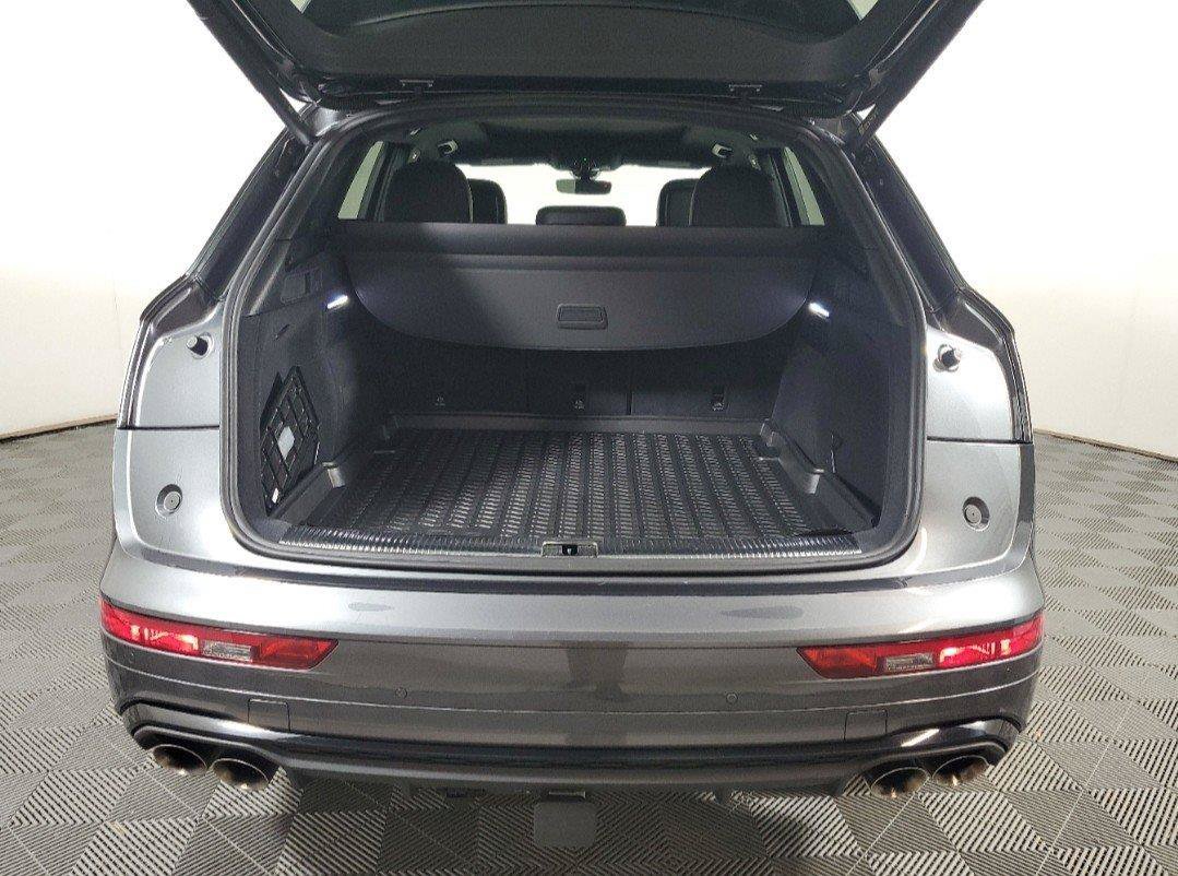 Used 2023 Audi SQ5 Premium Plus w/ Premium Plus Package AWD/4WD image 8