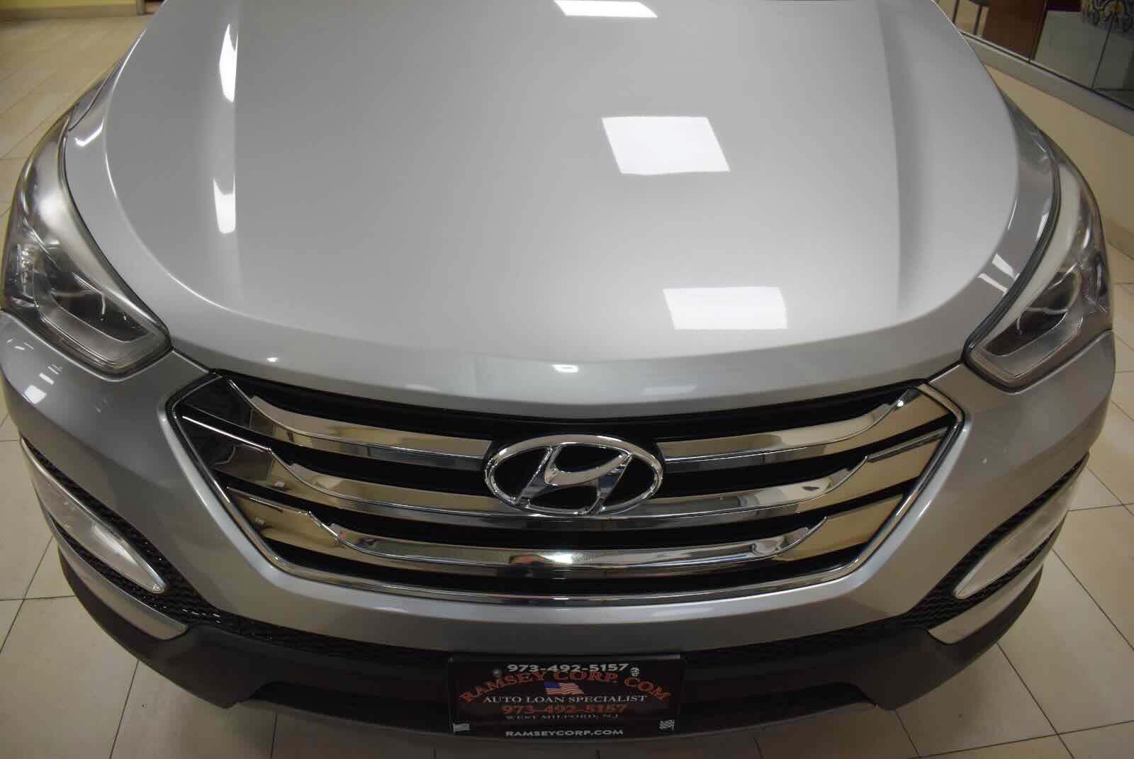 Used 2014 Hyundai Santa Fe Sport 2.0T w/ Navigation Package 06 AWD/4WD image 63