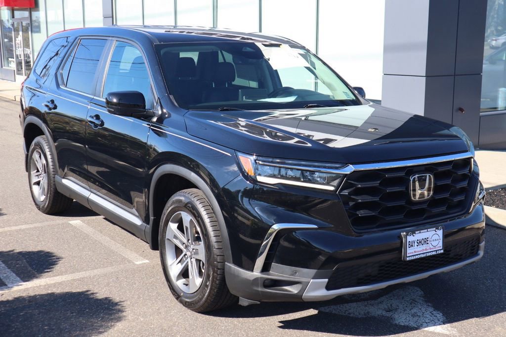 Used 2024 Honda Pilot EX-L image 3