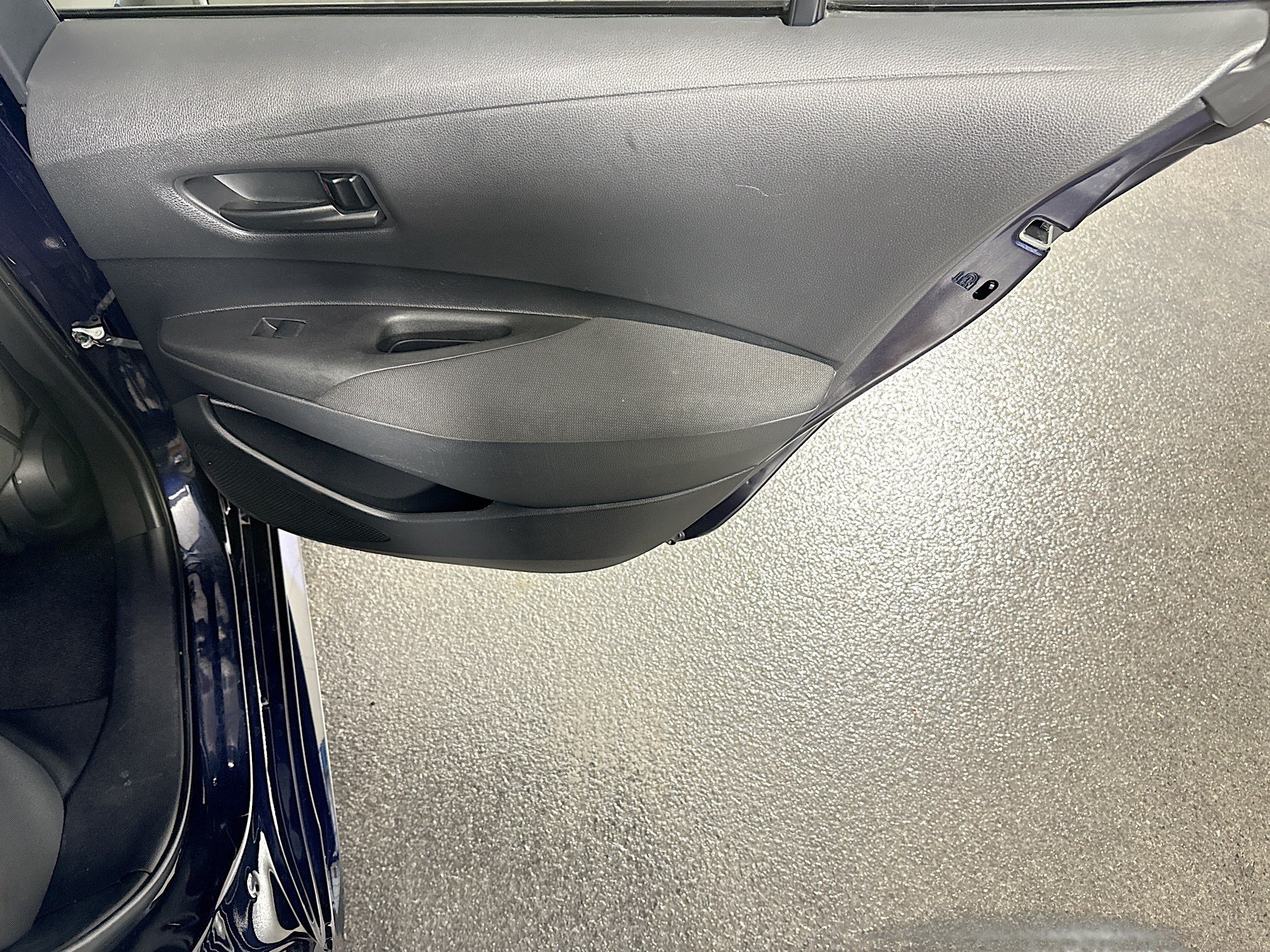 Used 2022 Toyota Corolla LE FWD image 27