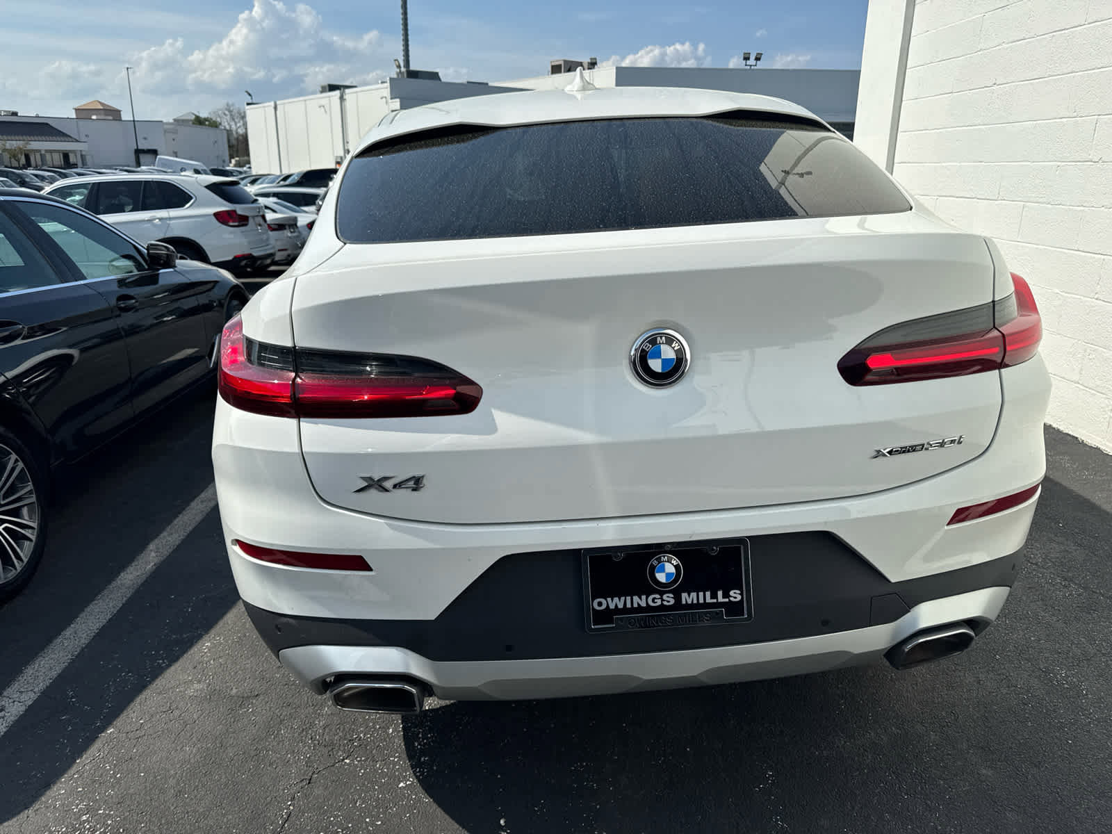 Used 2022 BMW X4 xDrive30i w/ Premium Package image 5