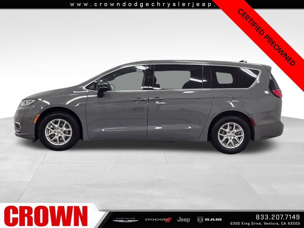 Certified 2025 Chrysler Pacifica Select image 4