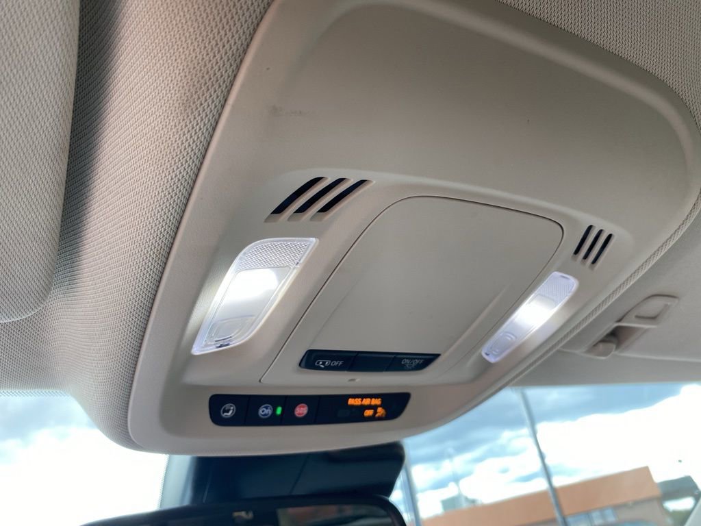 Used 2023 Buick Envision Preferred image 40