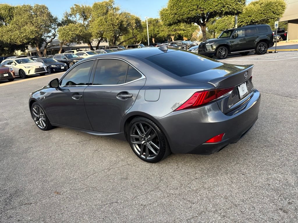 Used 2018 Lexus IS 300 F Sport w/ F Sport Package RWD image 3