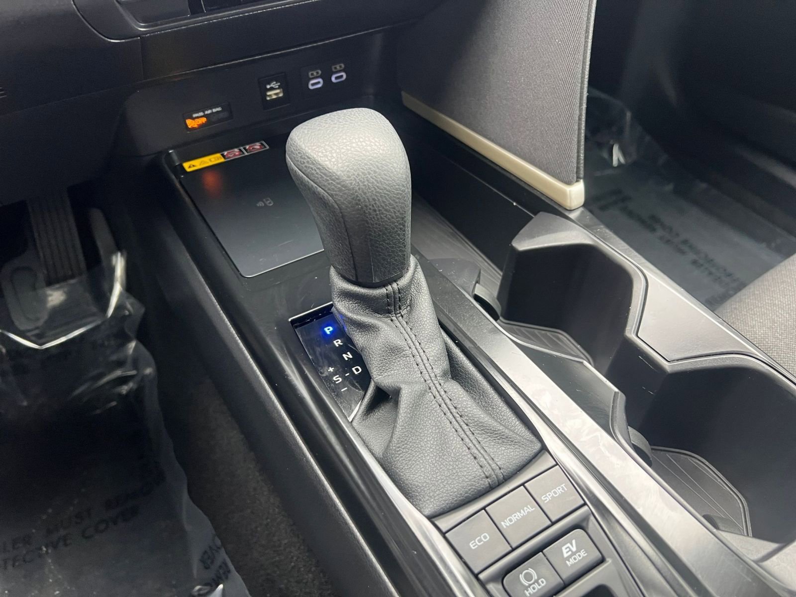 Used 2025 Toyota Camry LE image 41