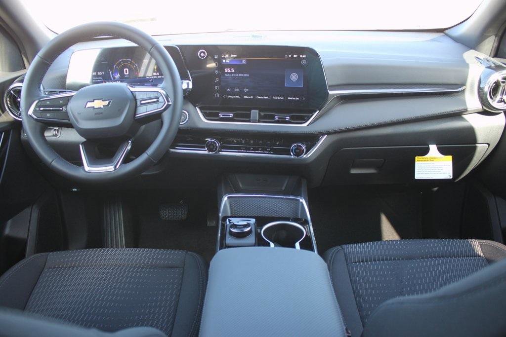 New 2026 Chevrolet Equinox LT image 8