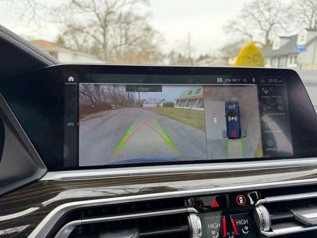 Used 2023 BMW X5 xDrive40i w/ Executive Package image 38