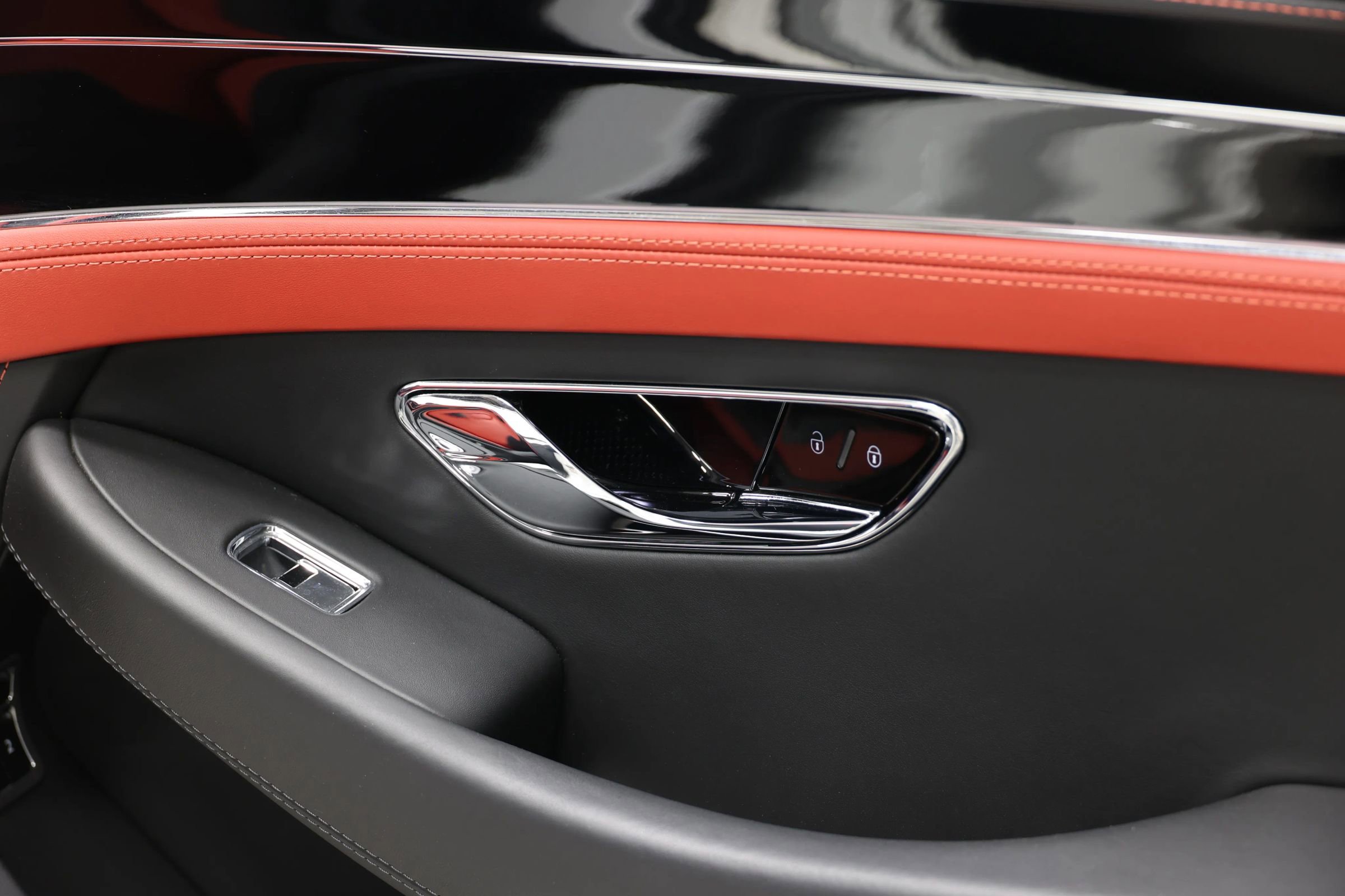 Used 2020 Bentley Continental GT V8 image 87