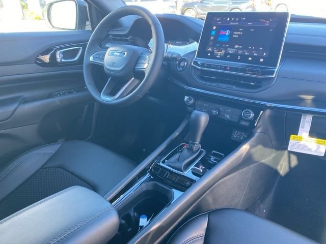 New 2026 Jeep Compass Altitude image 6