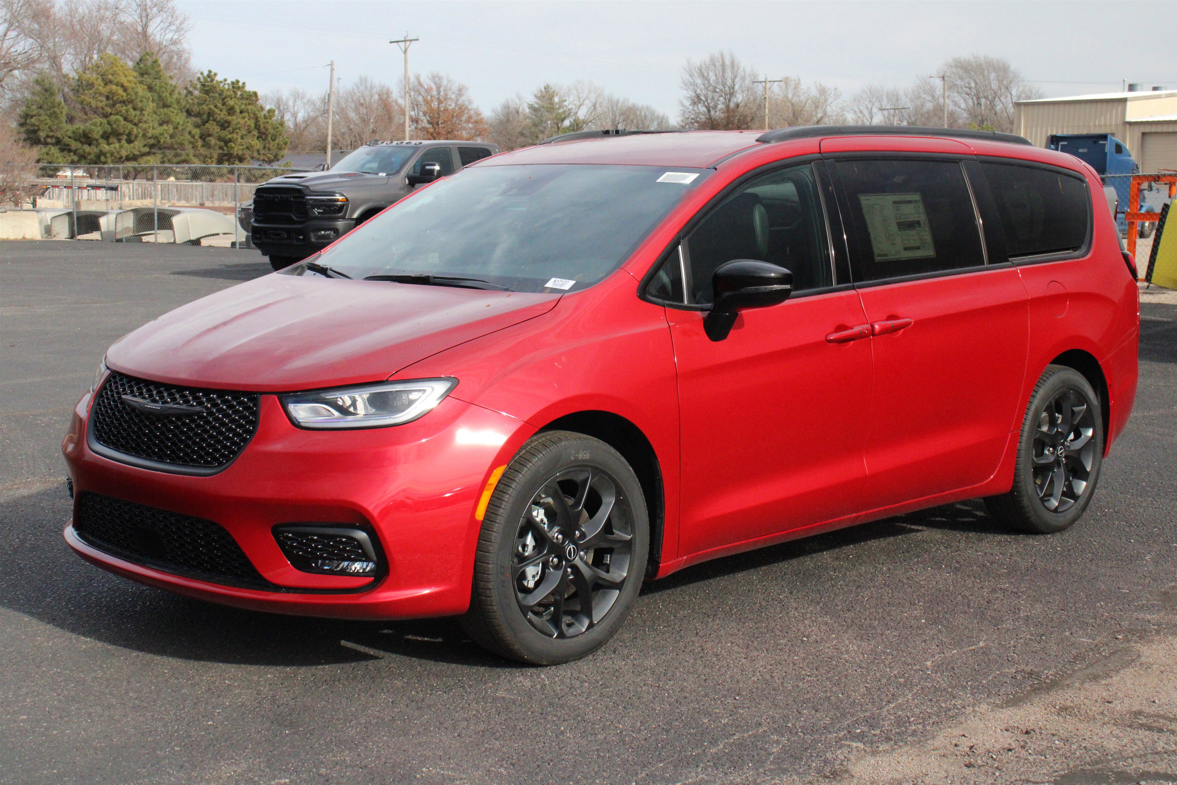 New 2026 Chrysler Pacifica Select image 36