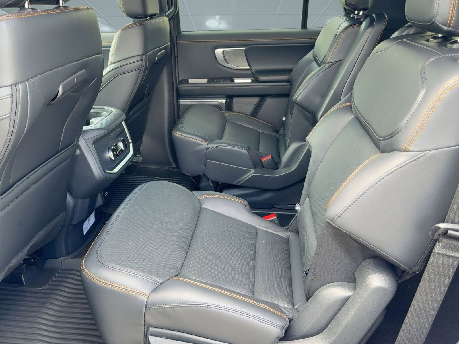 New 2025 Ford Expedition Tremor image 13