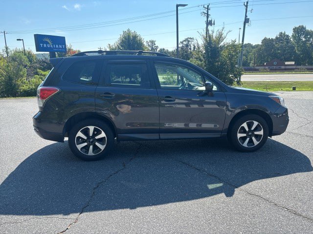 Used 2018 Subaru Forester 2.5i Premium AWD/4WD image 8