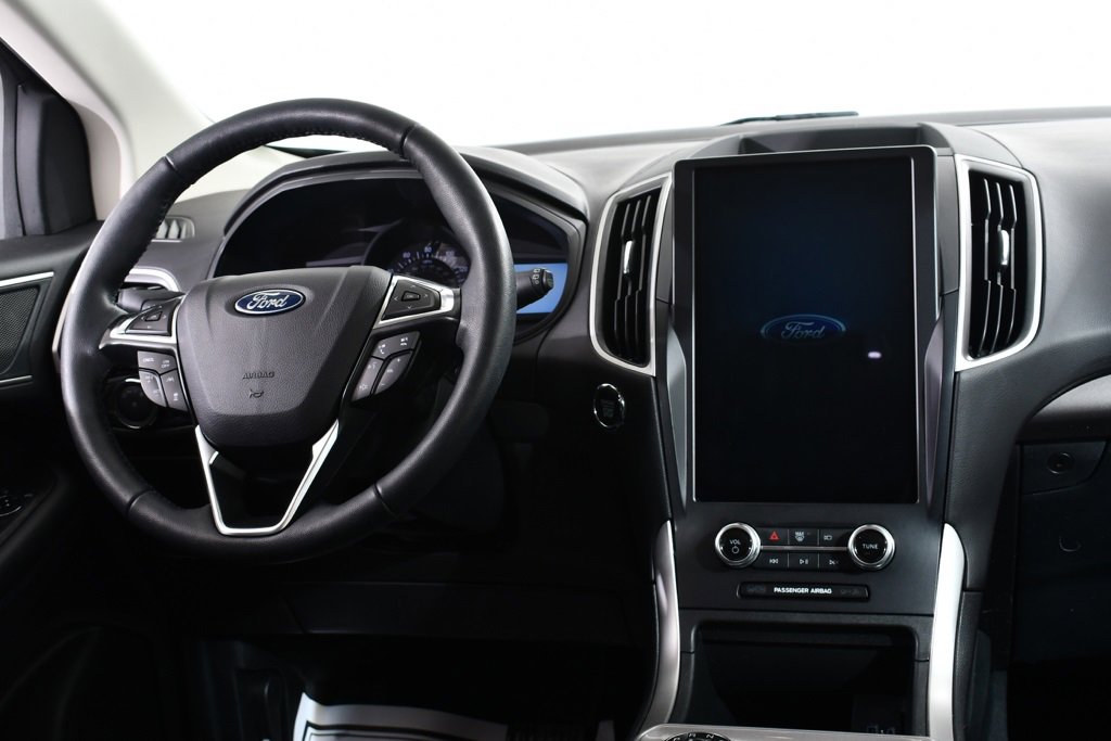 Used 2024 Ford Edge SEL w/ Convenience Package image 8