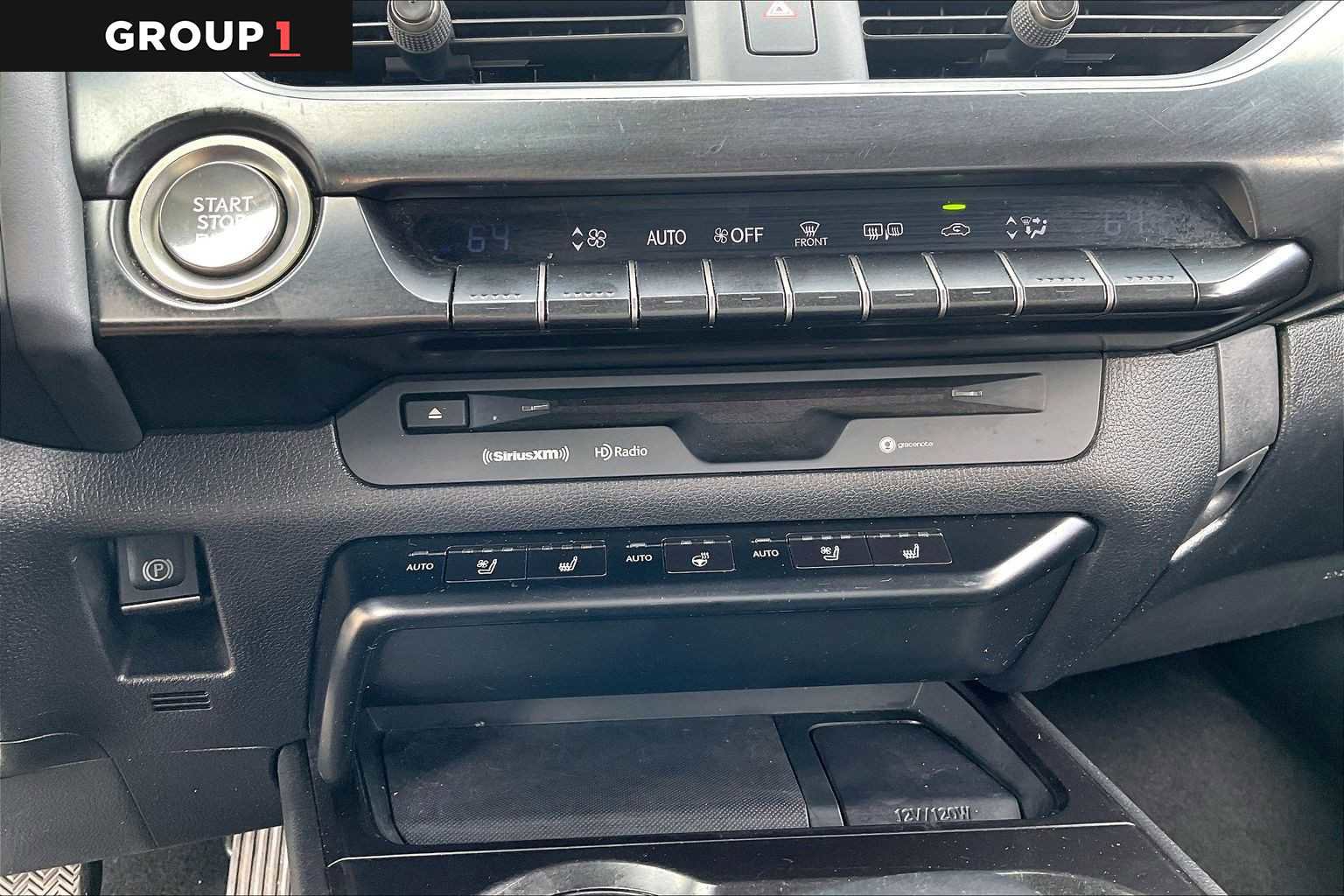 Used 2020 Lexus UX 200 w/ Premium Package image 32