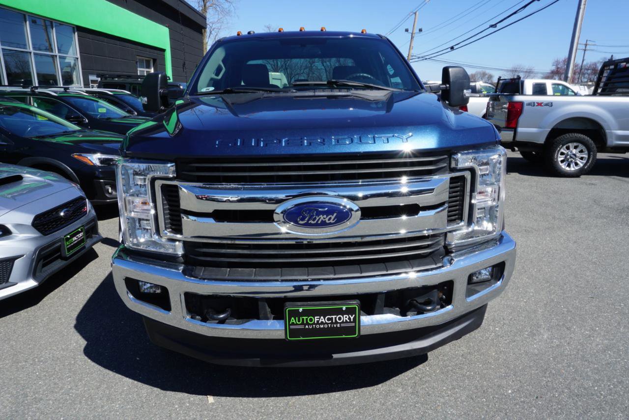 Used 2019 Ford F250 XLT w/ XLT Value Package image 3