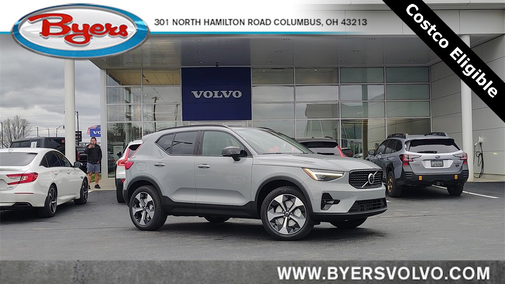 New 2026 Volvo XC40 B5 Plus w/ Climate Package image 1