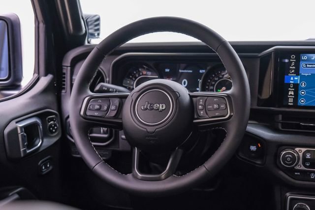 Used 2025 Jeep Gladiator Sport AWD/4WD image 62