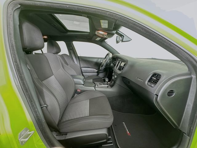 Used 2023 Dodge Charger R/T w/ Blacktop Package image 33