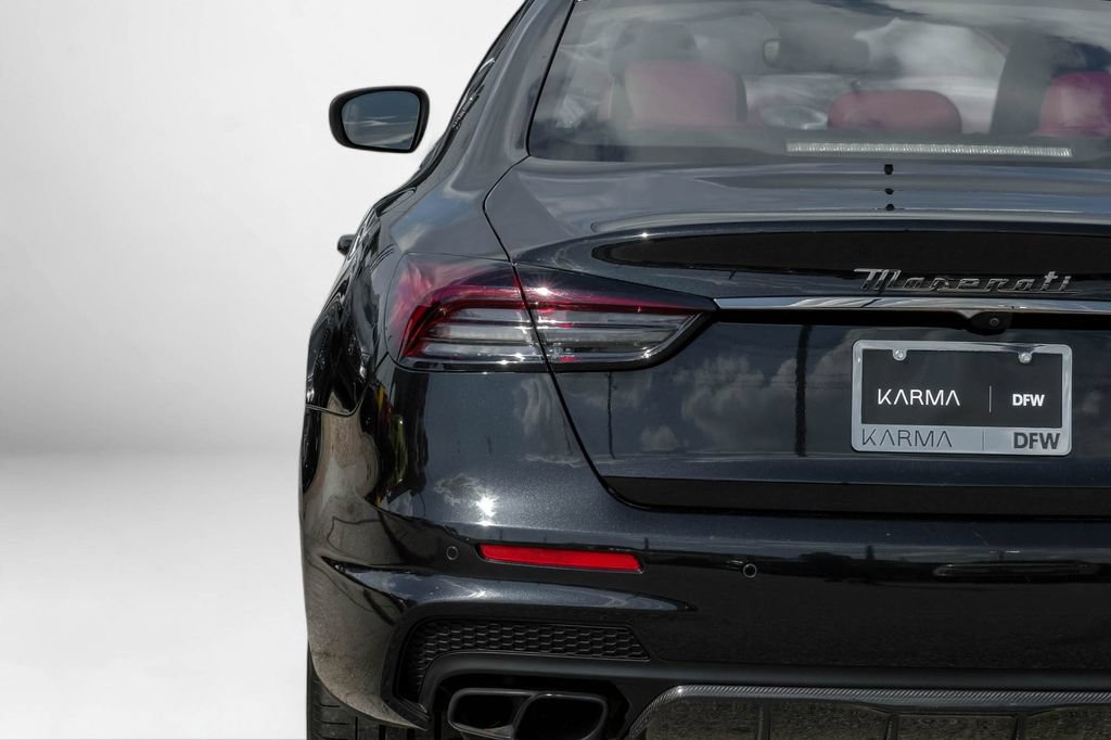 Used 2022 Maserati Quattroporte Trofeo RWD image 60