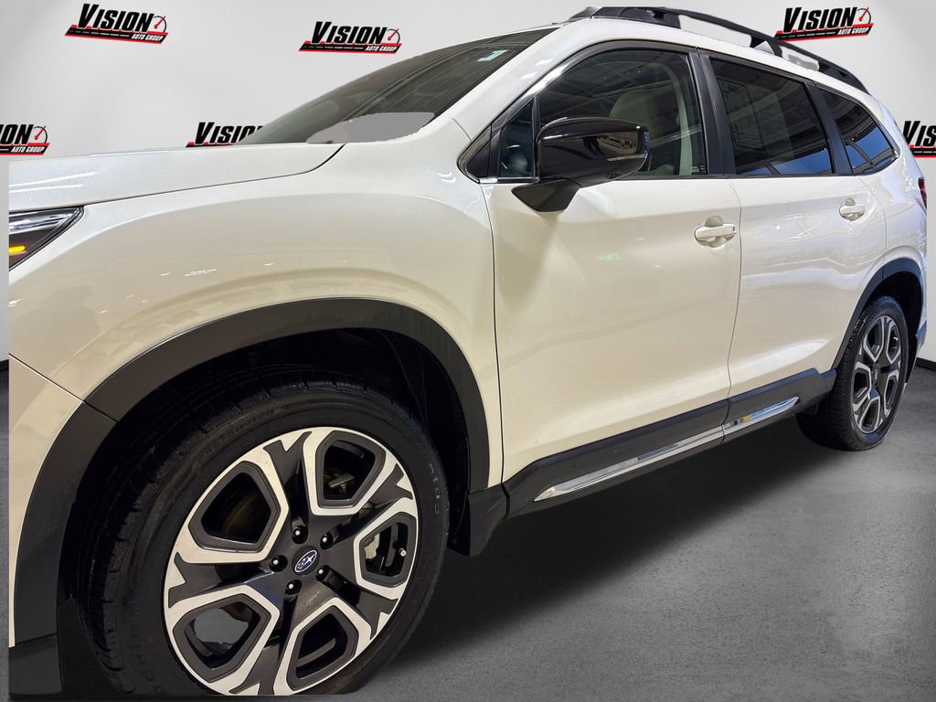 Used 2024 Subaru Ascent Limited w/ Technology Package image 12