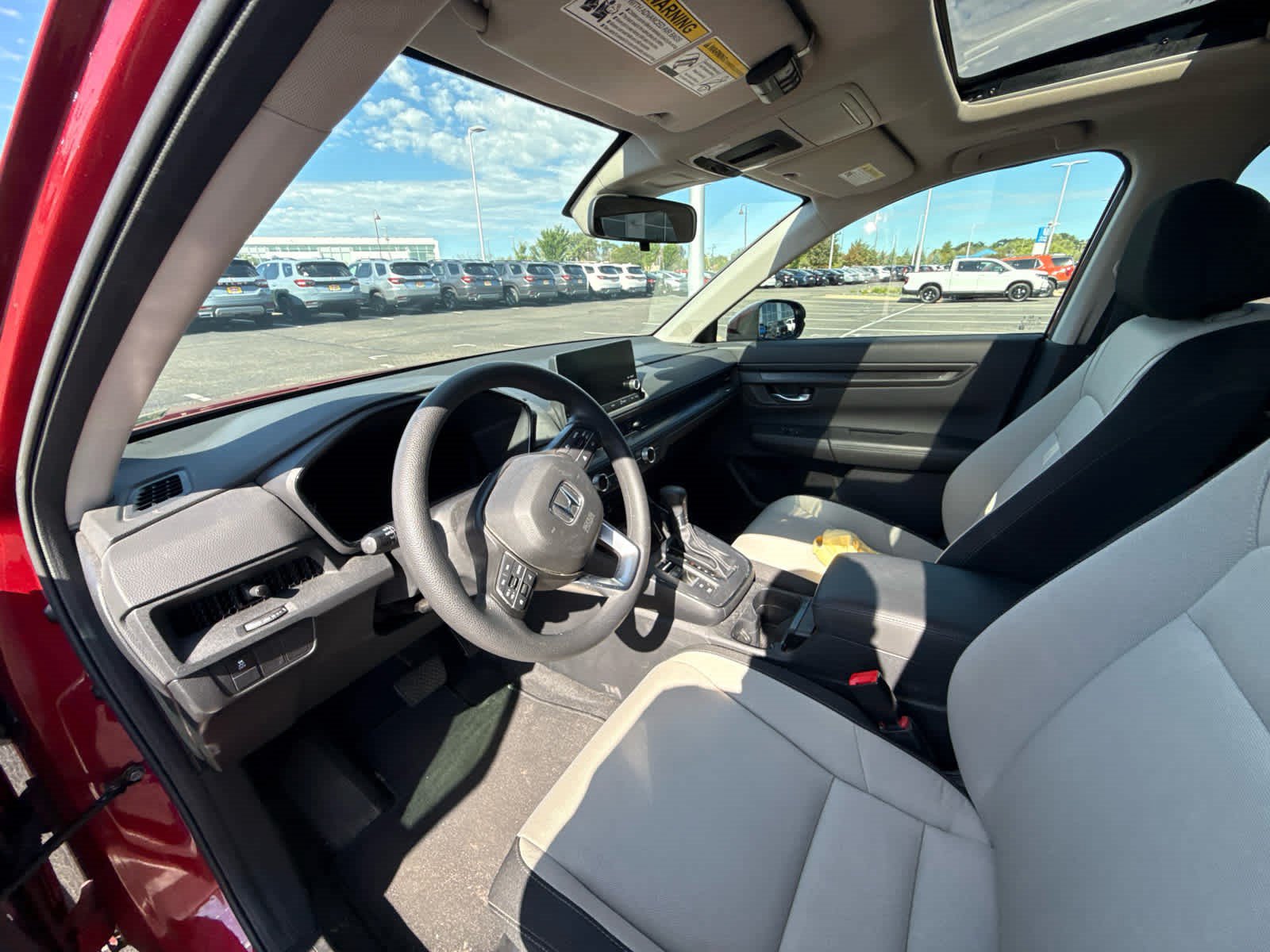 Used 2023 Honda CR-V EX image 7