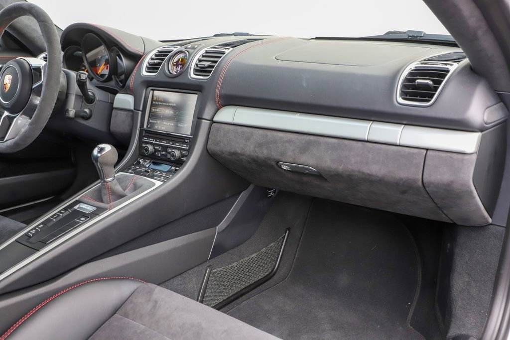 Used 2016 Porsche Cayman GT4 image 31