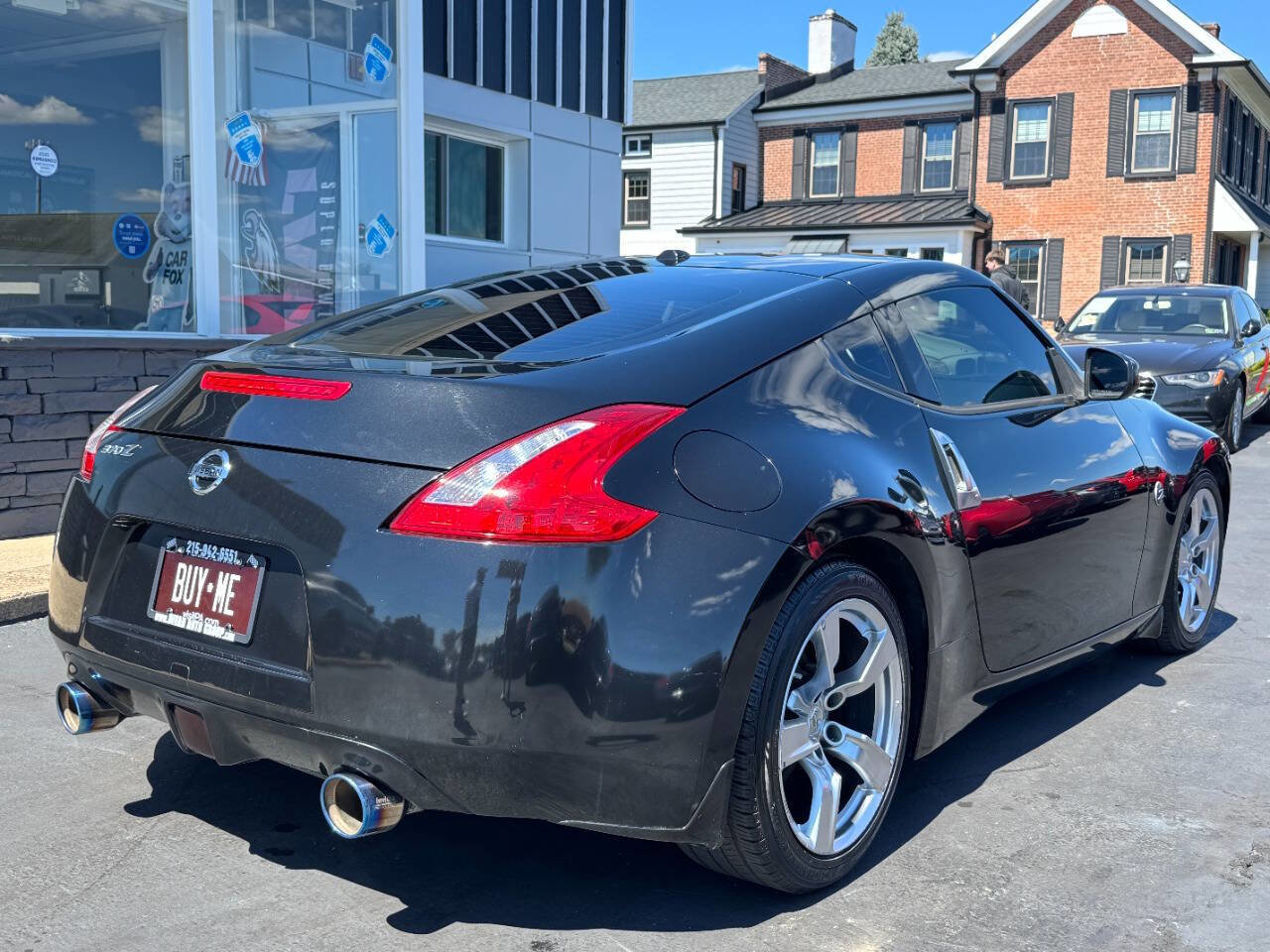 Used 2009 Nissan 370Z Touring image 8