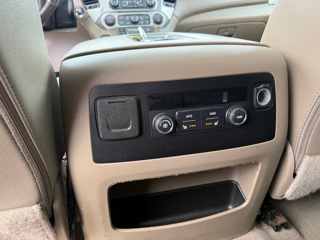 Used 2019 GMC Yukon SLT w/ HD Trailering Package AWD/4WD image 15