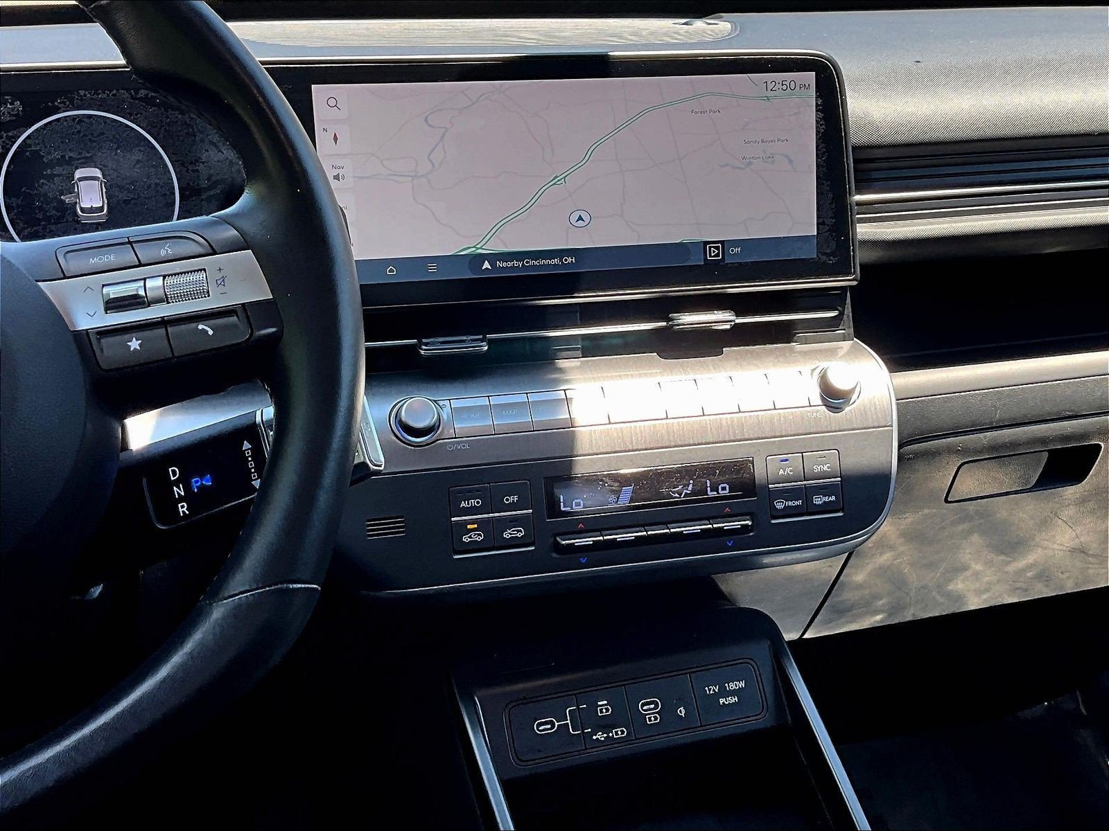 Used 2024 Hyundai Kona Limited AWD/4WD image 9