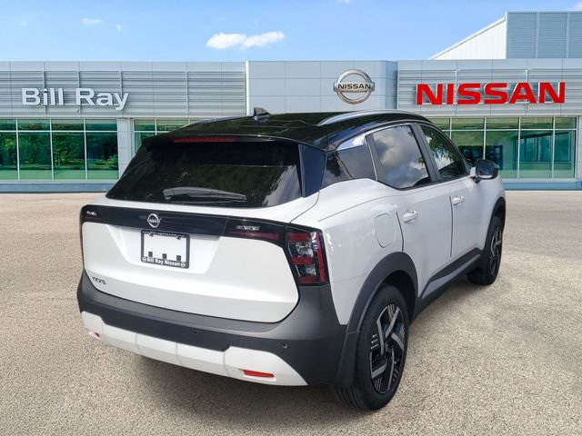 Used 2025 Nissan Kicks SV w/ SV Premium Package FWD image 4