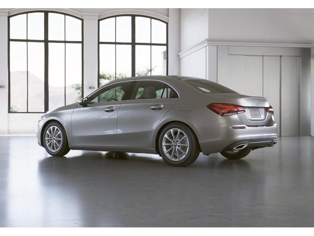 Certified 2020 Mercedes-Benz A 220 4MATIC image 31