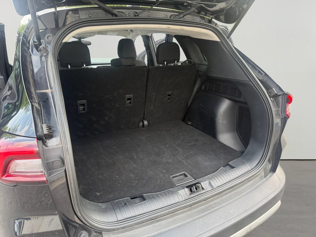 Used 2025 Ford Escape Active AWD/4WD image 30