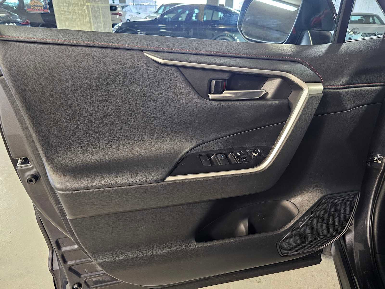 Used 2021 Toyota RAV4 TRD Off-Road w/ TRD Off-Road Weather Package image 28