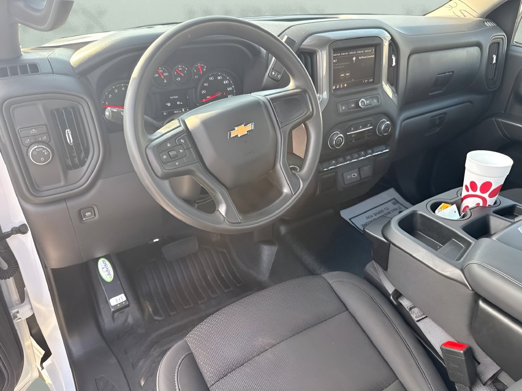 Used 2025 Chevrolet Silverado 1500 W/T RWD image 10