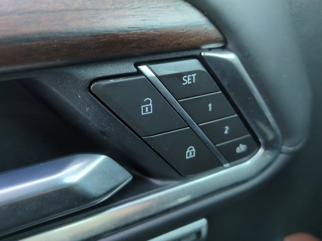 Used 2025 GMC Sierra 1500 Denali Ultimate image 16