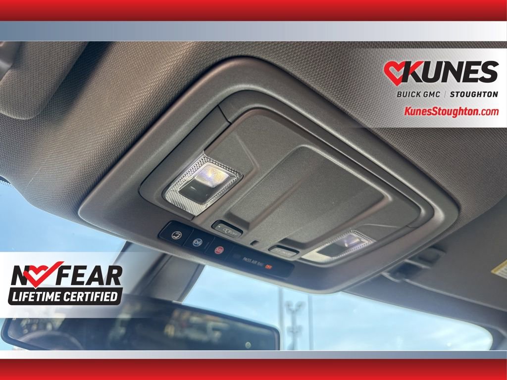 Used 2021 Chevrolet Silverado 1500 LT image 34