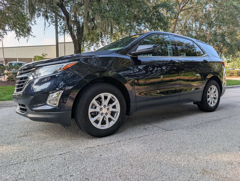 Used 2020 Chevrolet Equinox LT w/ LPO, Floor Liner Package AWD/4WD image 3